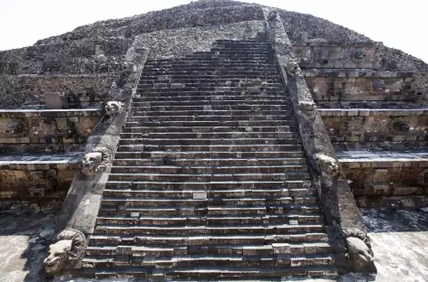 Teotihuacán_Temple de Quetzalcoatl