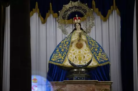 Patzcuaro_La statue de la Vierge de la Salud
