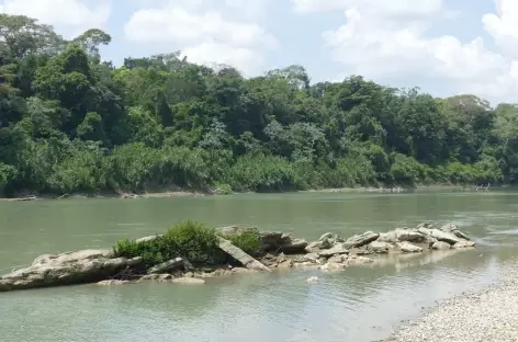Lodge Guacamayas, au bord de la rivière Tzendales - Mexique