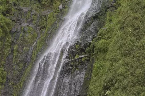 Balade vers la cascade San Ramon sur l'île d'Omotepe - Nicaragua