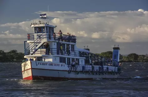 Ferry vers l'île Omotepe - Nicaragua