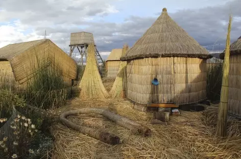 Arrivée sur l'île Uros