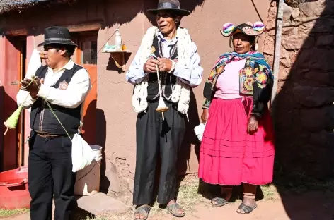 Habitants de Llachon - Pérou
