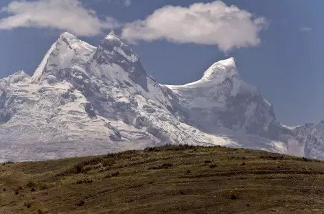 Acclimatation dans la Cordillère Noire face au Huandoy (6395 m) - Pérou