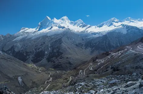 Vue sur les Huandoy depuis le col Llanganuco - Pérou - 
