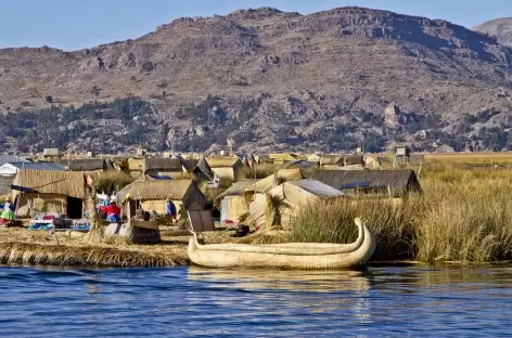 Sur les iles Uros - Pérou