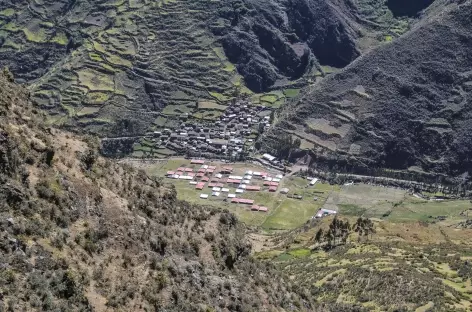 Vue sur Pocpa depuis le col Mancan Punta - Pérou