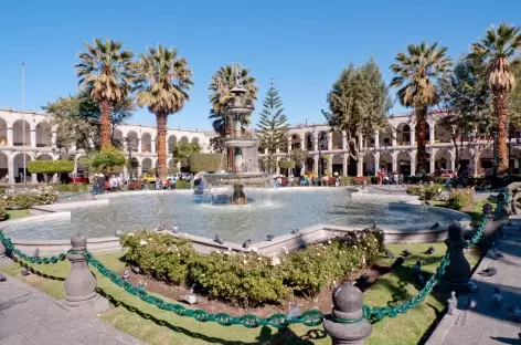 Arequipa, place d'Armes - Pérou