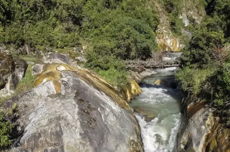 Arrivée sur le rio Yanatile