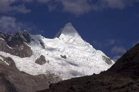 Alpamayo, la plus belle montagne du monde ? - Pérou