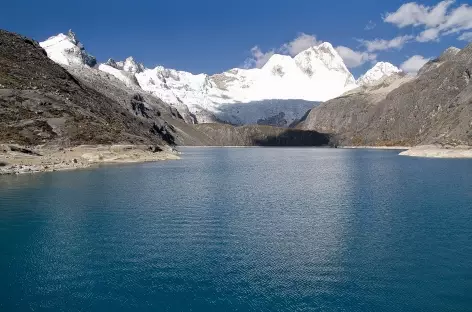 La lagune Cullicocha au pied du Santa Cruz - Pérou