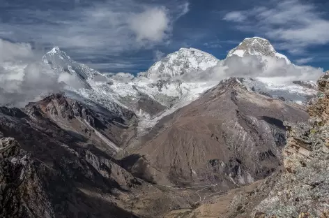 Balade vers la lagune 69, vue sur le Chopicalqui et les Huascaran Nord et Sud - Pérou