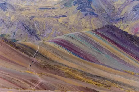 Montagnes rayées à Palcoyo_Pérou
