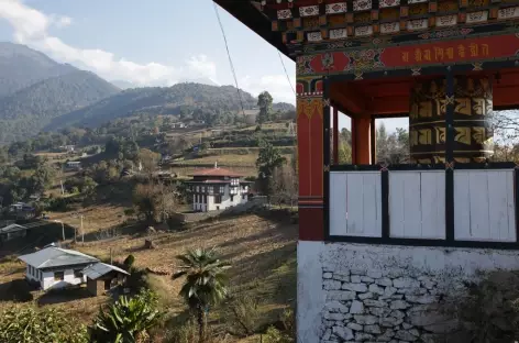 Sur la piste qui monte à Rangshikhar - Bhoutan