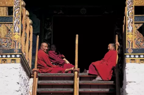 Moines Repos au soleil - Bhoutan