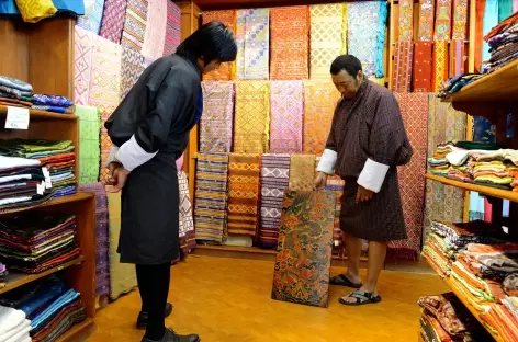 Boutique de textiles traditionnels - Bhoutan