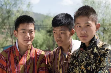Portraits Jeunes amis bhoutanais 
