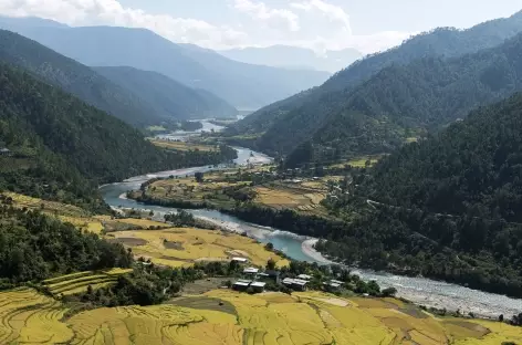 Vallée de Punakha depuis le chorten de Nyezergang - Bhoutan