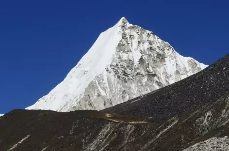 Pyramide du Churu Kang 6500 m  - Bhoutan