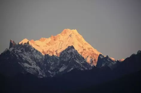 Lever de oleil sur le Kangchenjunga