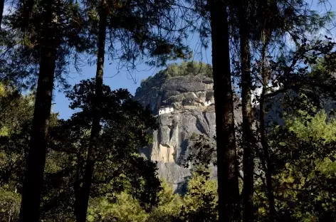 Montée vers Taktsang - Bhoutan