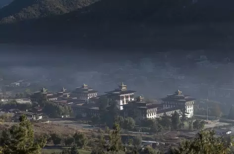 Dzong de Thimphu au petit matin - Bhoutan