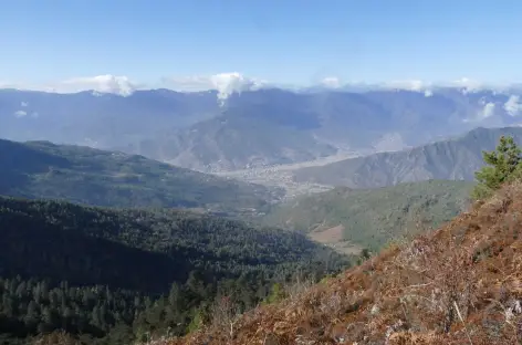 Vue sur la vallée de Paro depuis Jele Dzong