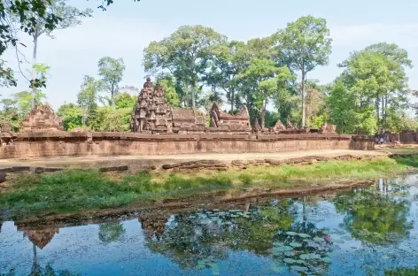 Le site de grès rose de Bantey Srei - Cambodge - 