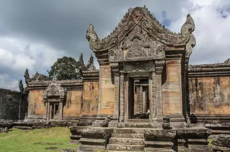 Sur le site angkorien de Preah Vihear - Cambodge