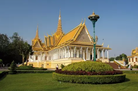 Phnom Penh, dans les jardins du palais royal - Cambodge