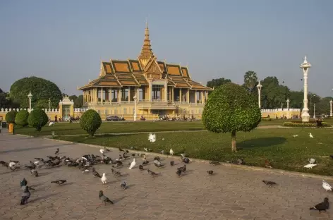 Phnom Penh, balade devant le palais Royal - Cambodge