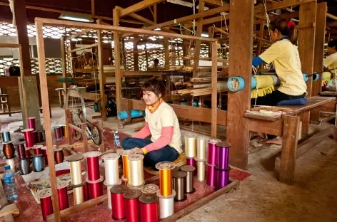 Atelier de tissage de la soie - Cambodge