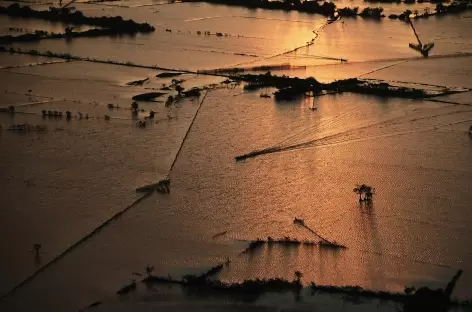 Vue aérienne sur le Tonlé Sap - Cambodge - 