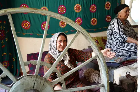 Fabrique de soie, Ferghana - Ouzbékistan
