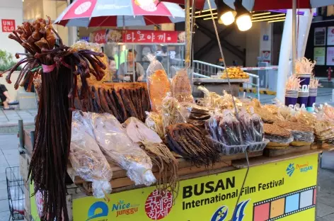 Busan stand poissons séchés