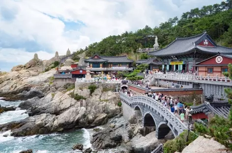 Busan Temple Haedong Yonggungsa