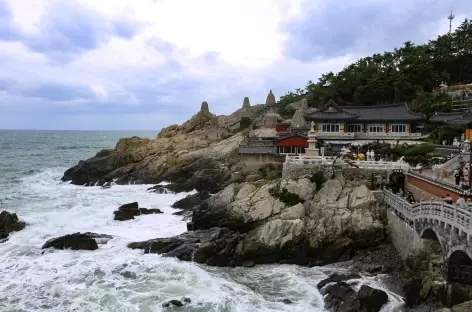 Busan. Temple de Haedong Yonggungsa 