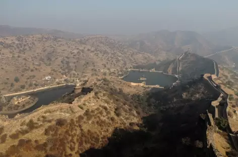 Vue depuis l'ancienne forteresse Jaigarh, Rajasthan, Inde