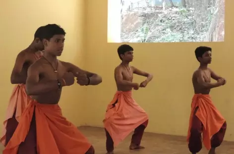 Danse  Khattakali, Inde du Sud