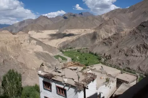 Sur les toits de Lamayuru, Ladakh - Inde 