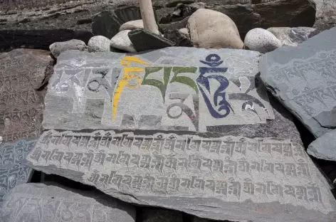 Mur à prière sur le sentier, Ladakh, Zanskar- Inde