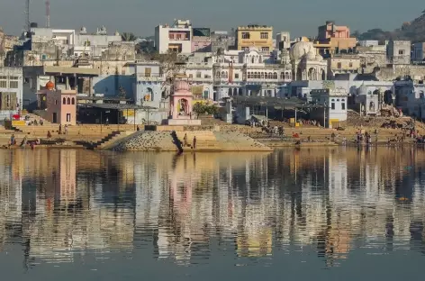 Vue sur les ghats, Pushkar, Rajasthan, Inde