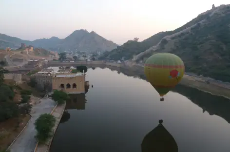 Survol en montgolfière au dessus de Jaipur - Inde - 