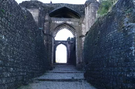 Darwaza de Delhi, Mandu