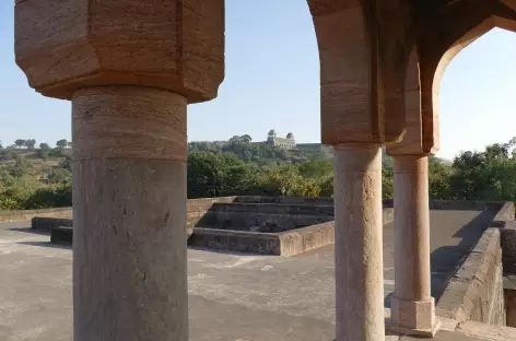 Pavillon de Roopmati, Mandu