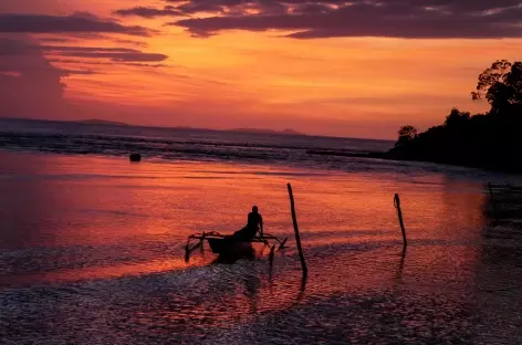 Coucher de soleil,  Archipel de Wayag, Raja Ampat - Indonésie