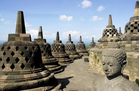 Sanctuaire bouddhiste de Borobudur, Java - Indonésie