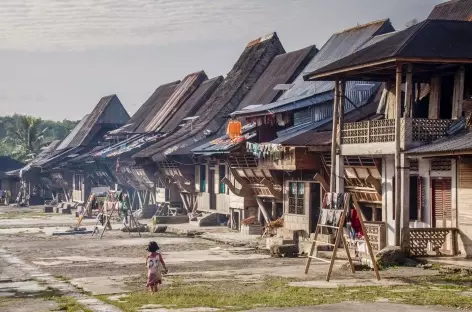 Un des villages du sud de Nias, Sumatra - Indonésie