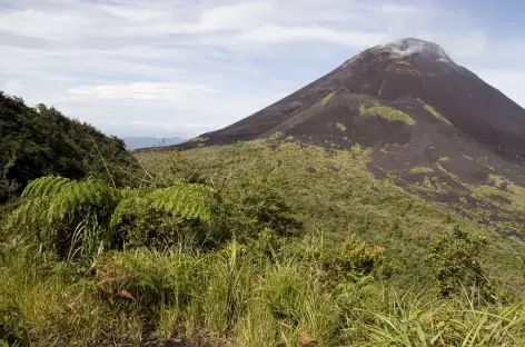 Volcan Soputan, Sulawesi - Indonésie