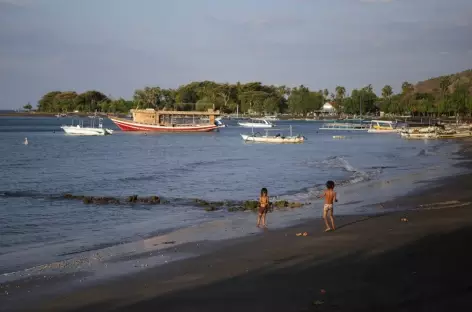 Sur la plage de Pemuteran, Bali - Indonésie